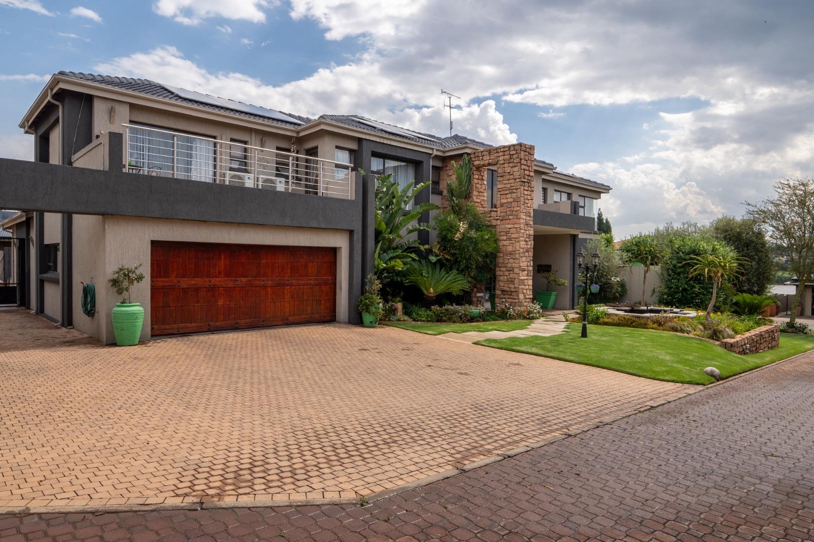 4 Bedroom House for Sale - Gauteng